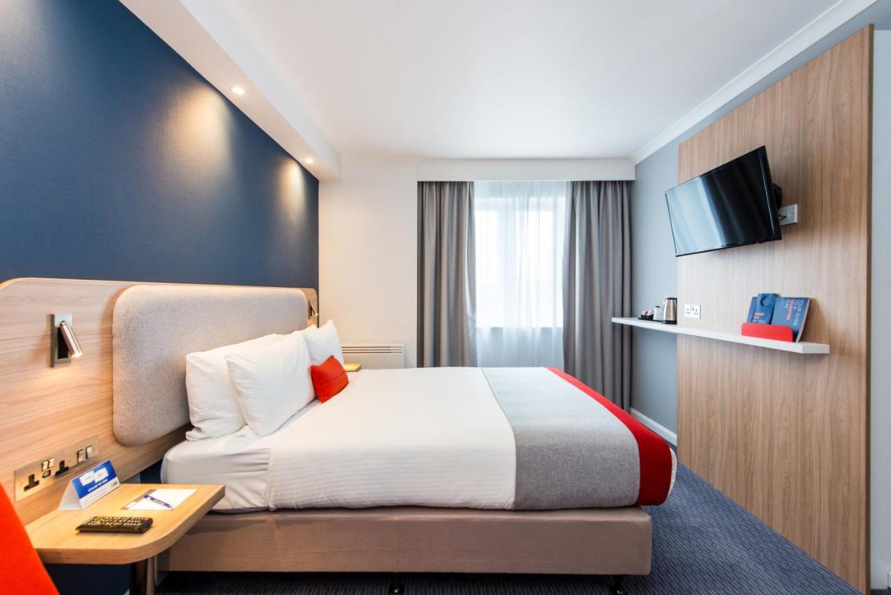 Holiday Inn Express Strathclyde Park M74, Jct 5 By Ihg Motherwell Buitenkant foto