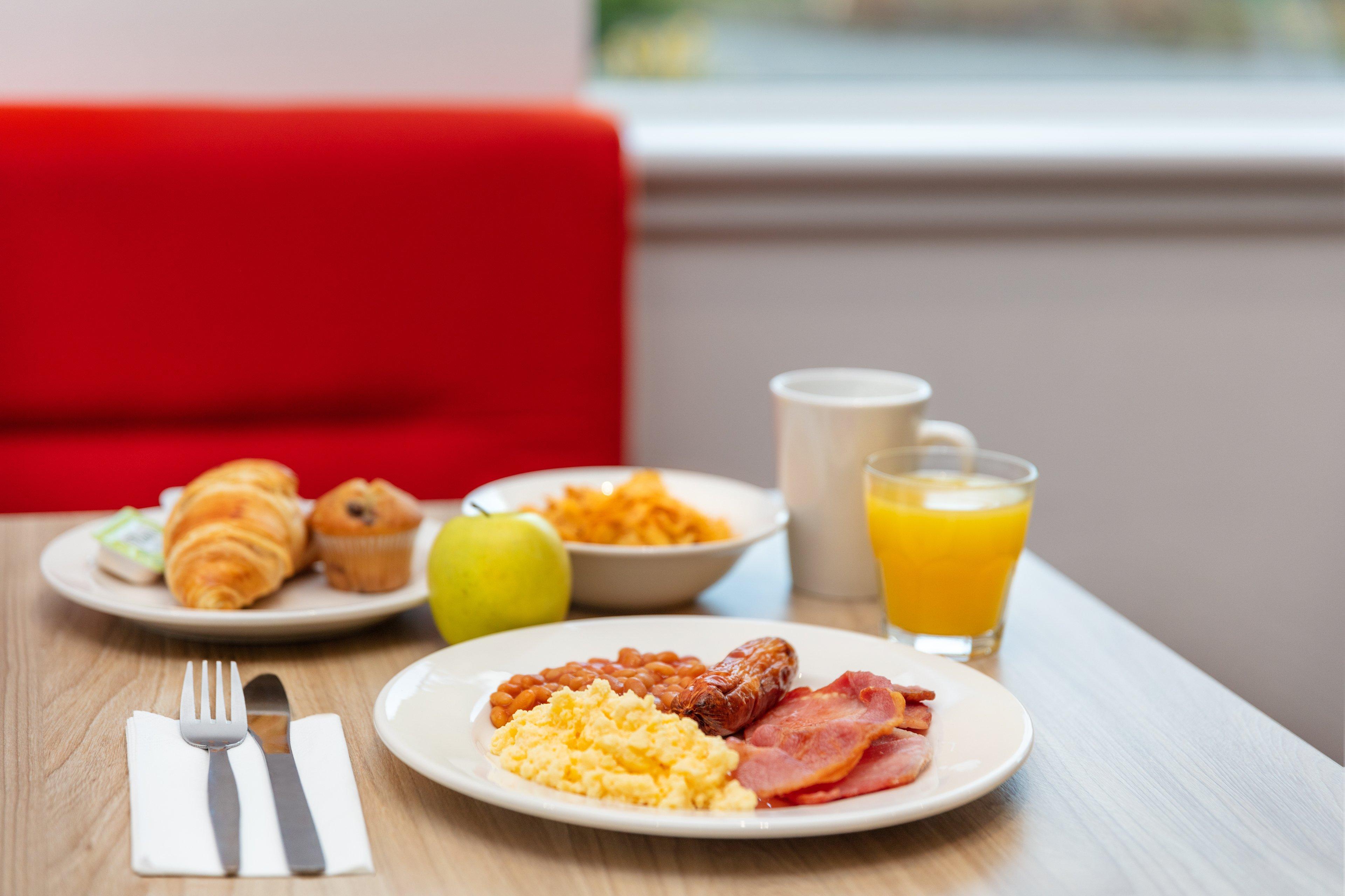 Holiday Inn Express Strathclyde Park M74, Jct 5 By Ihg Motherwell Buitenkant foto